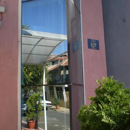 Hotell Night Panorama 3*