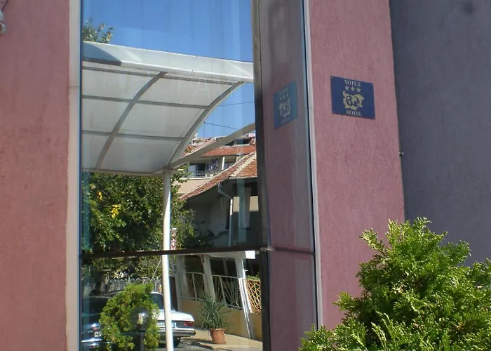 Hotel Night Panorama 3*